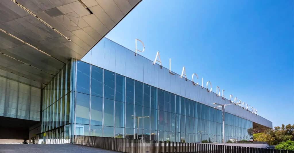 Palacio de Exposiciones y Congresos de Sevilla, España